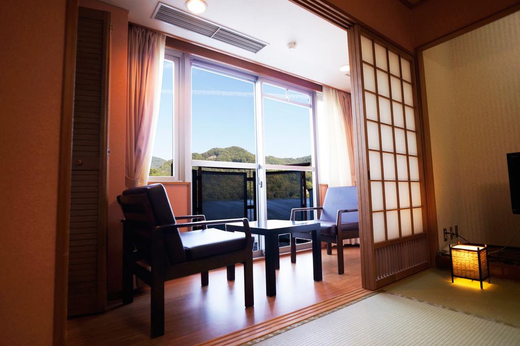 Maple Inagawa Hotel Kawabe  Ruang foto